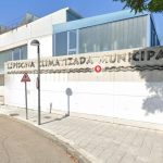 IU denuncia el grave estado de la piscina climatizada tras reiteradas quejas vecinales por el color verdoso y el mal olor del agua